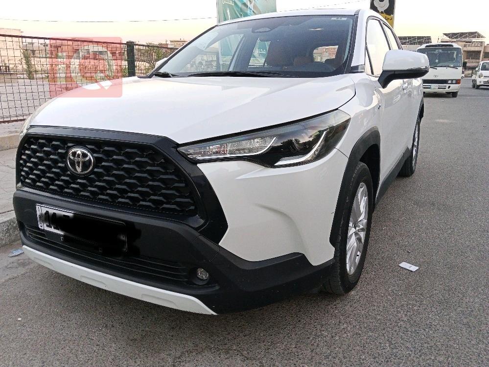 تۆیۆتا کۆرۆلا کرۆس